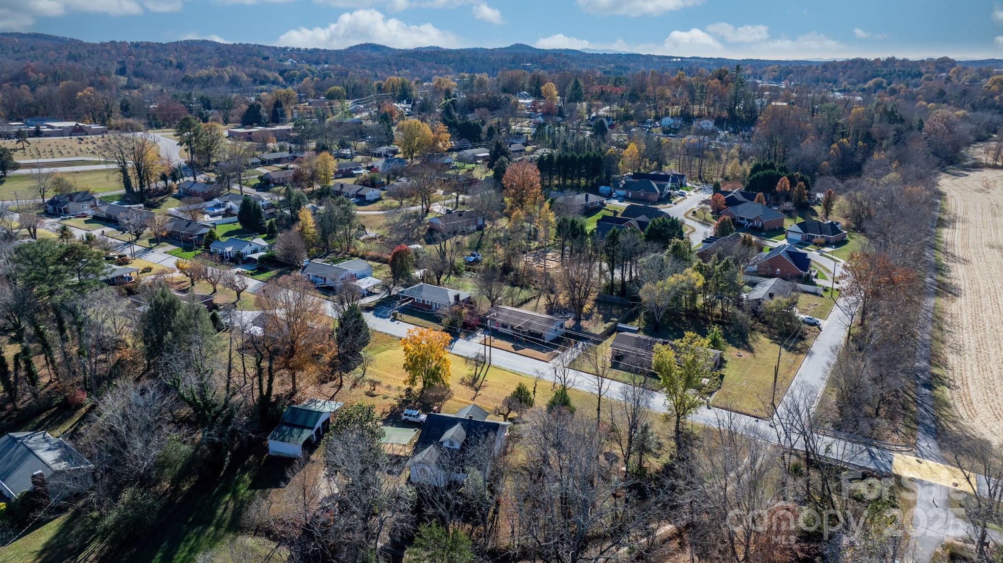 631 Powell Road Northeast Lenoir, NC 28645 - Photo 20 of 38
