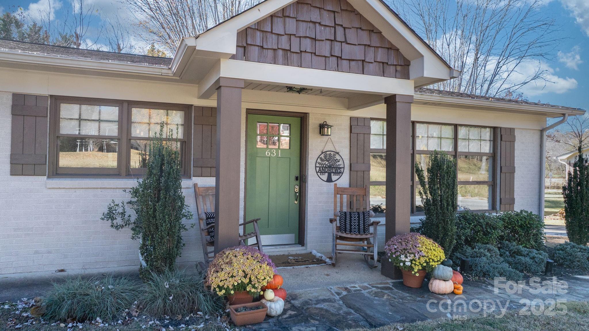 631 Powell Road Northeast Lenoir, NC 28645 - Photo 8 of 38 a front view of a house