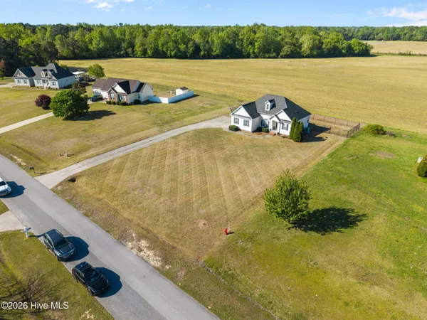 $289,900 | 832 Treyburn Circle, Greenville, NC 27858