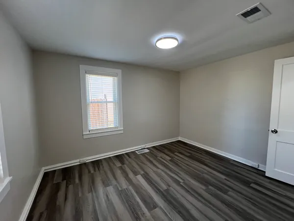 $2,100 | 407 Abe Street, Plano, IL 60545