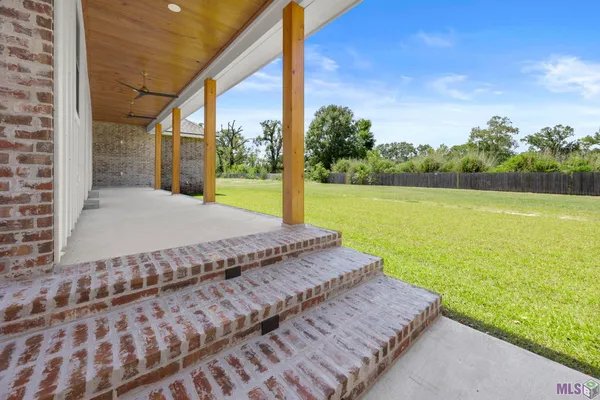 $777,000 | 11079 Cessna Street, Gonzales, LA 70737
