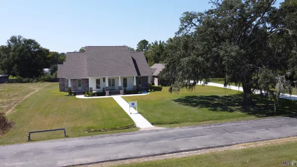 $777,000 | 11079 Cessna Street, Gonzales, LA 70737