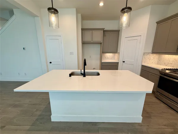 $2,399 | 12946 Rio Mariano Lane, Cypress, TX 77433