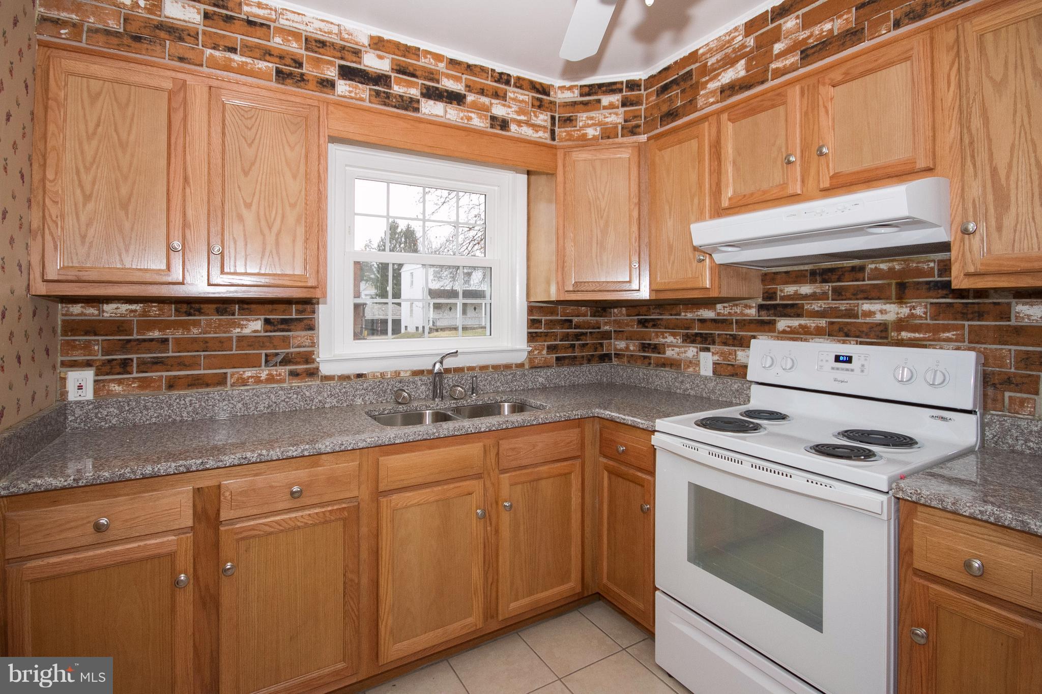3407 Rosedale Road Baltimore, MD 21215 - Photo 4 of 22 Kitchen
