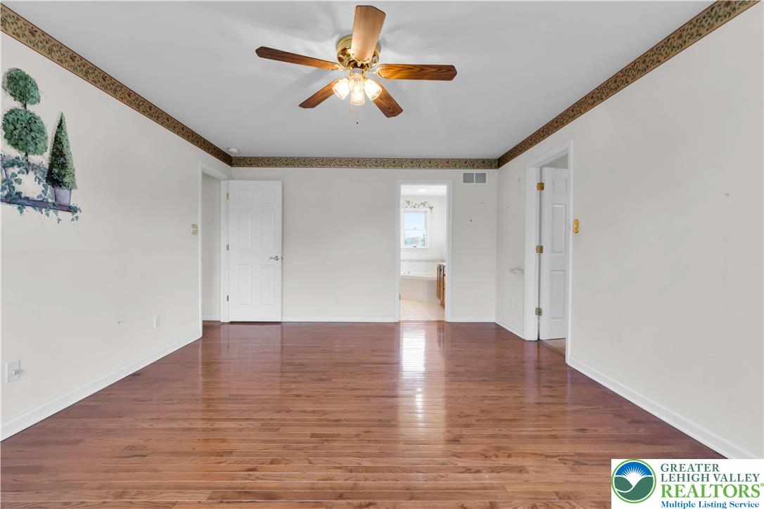 1465 Deer Path Road Easton, PA 18040 - Photo 17 of 34