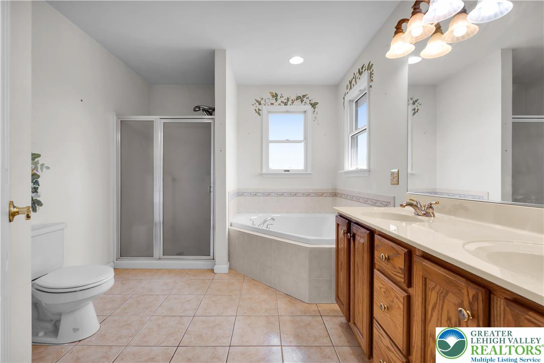 1465 Deer Path Road Easton, PA 18040 - Photo 19 of 34