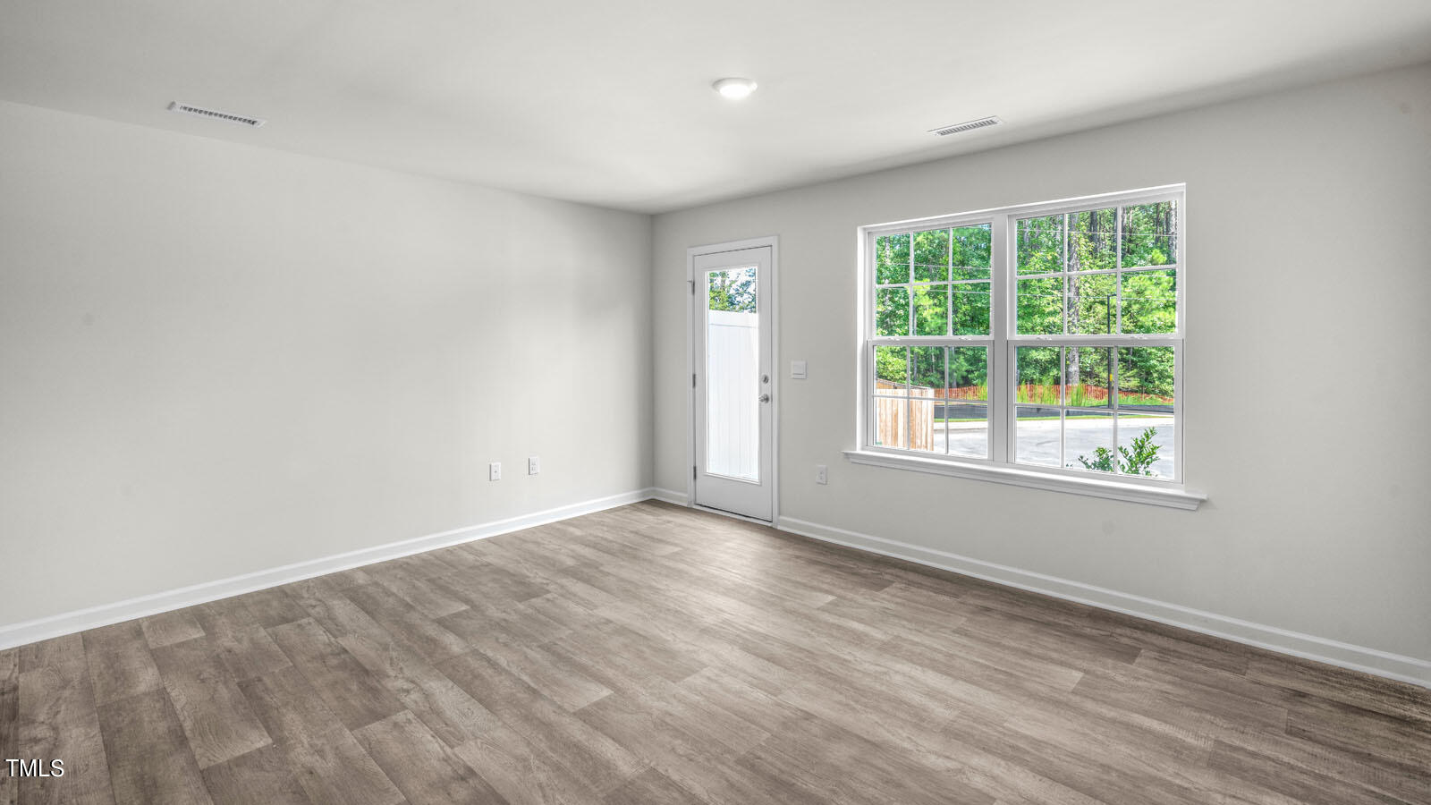 8728 Asher Gray Way Raleigh, NC 27616 - Photo 10 of 24 first-unit-thornton-017
