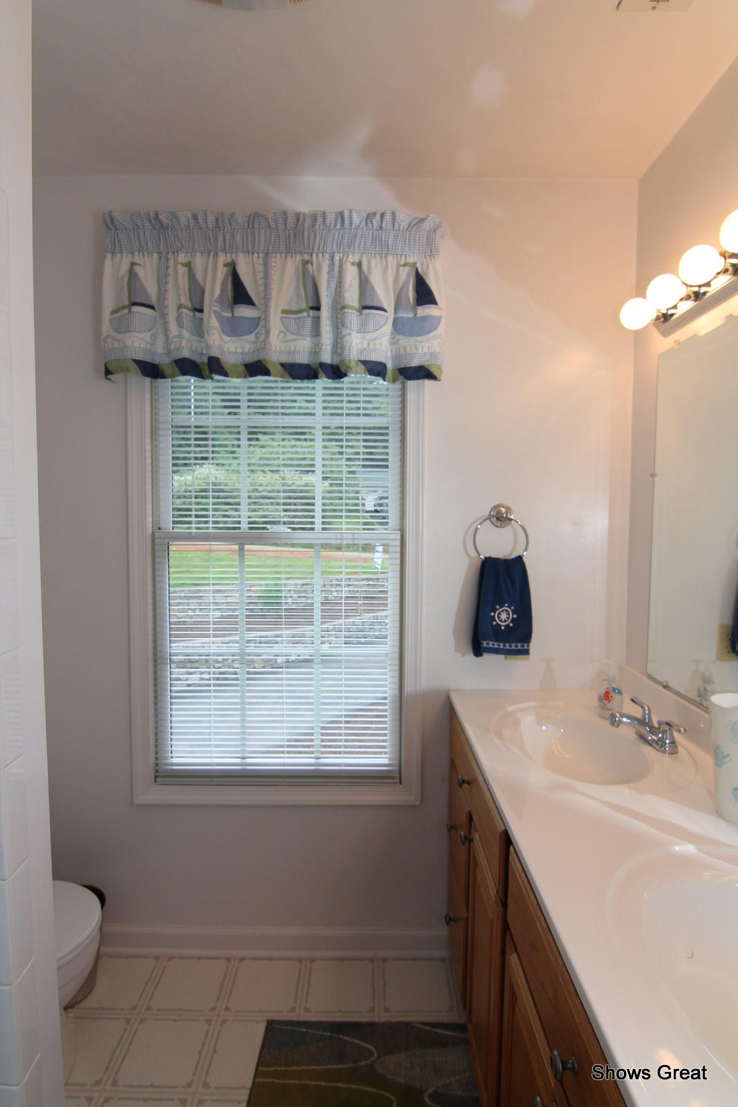 500 Lakeshore Terrace Road Hardy, VA 24101 - Photo 37 of 57 Full Bath