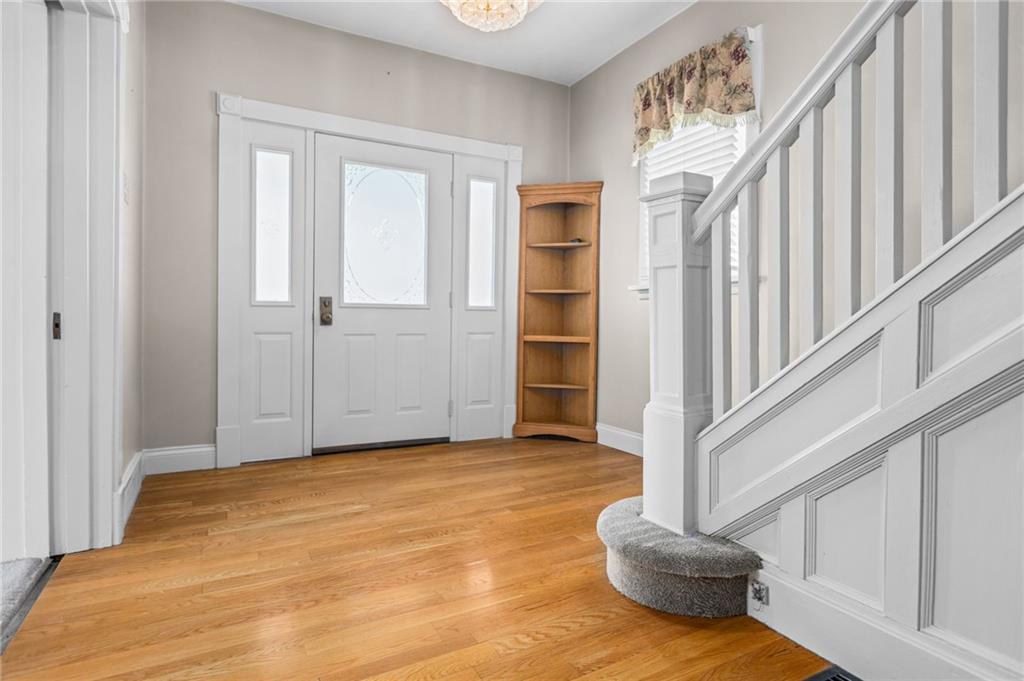 6135 Library Road Bethel Park, PA 15102 - Photo 3 of 25 Gallery Image 3
