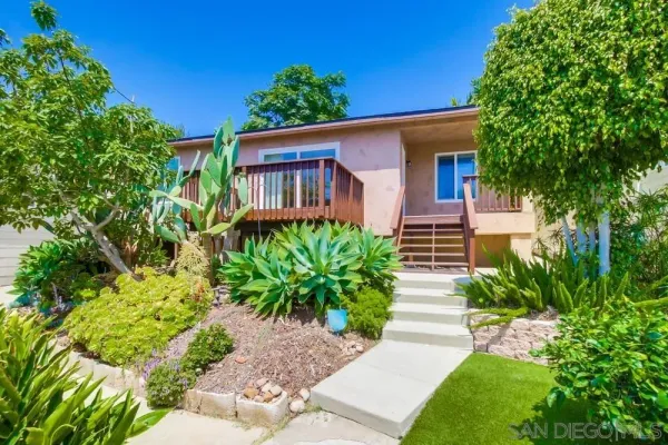 $4,800 | 1712 Bervy Street, San Diego, CA 92110