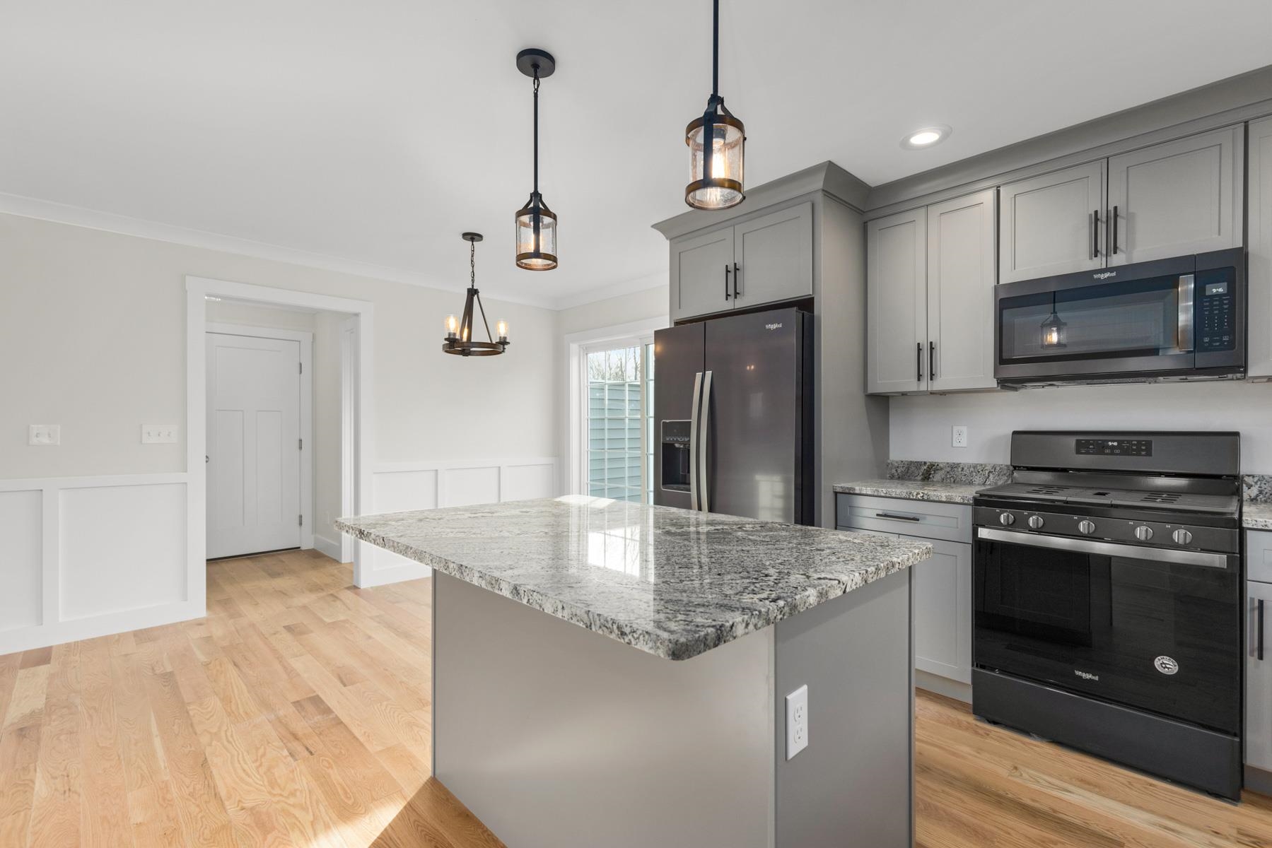 46 Lovell Road Stratham, NH 03885 - Photo 13 of 40