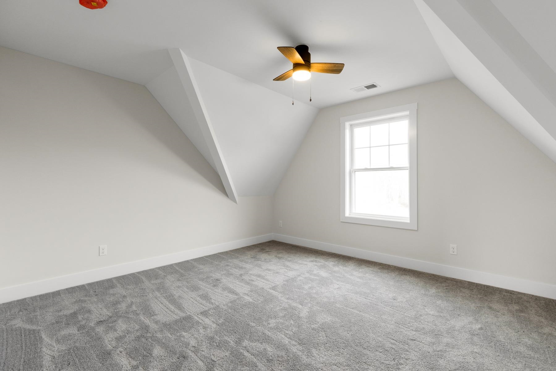 46 Lovell Road Stratham, NH 03885 - Photo 18 of 40