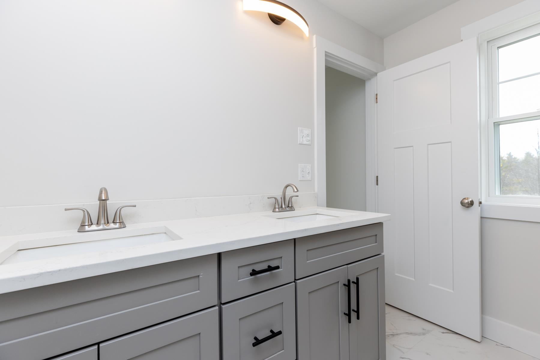 46 Lovell Road Stratham, NH 03885 - Photo 29 of 40