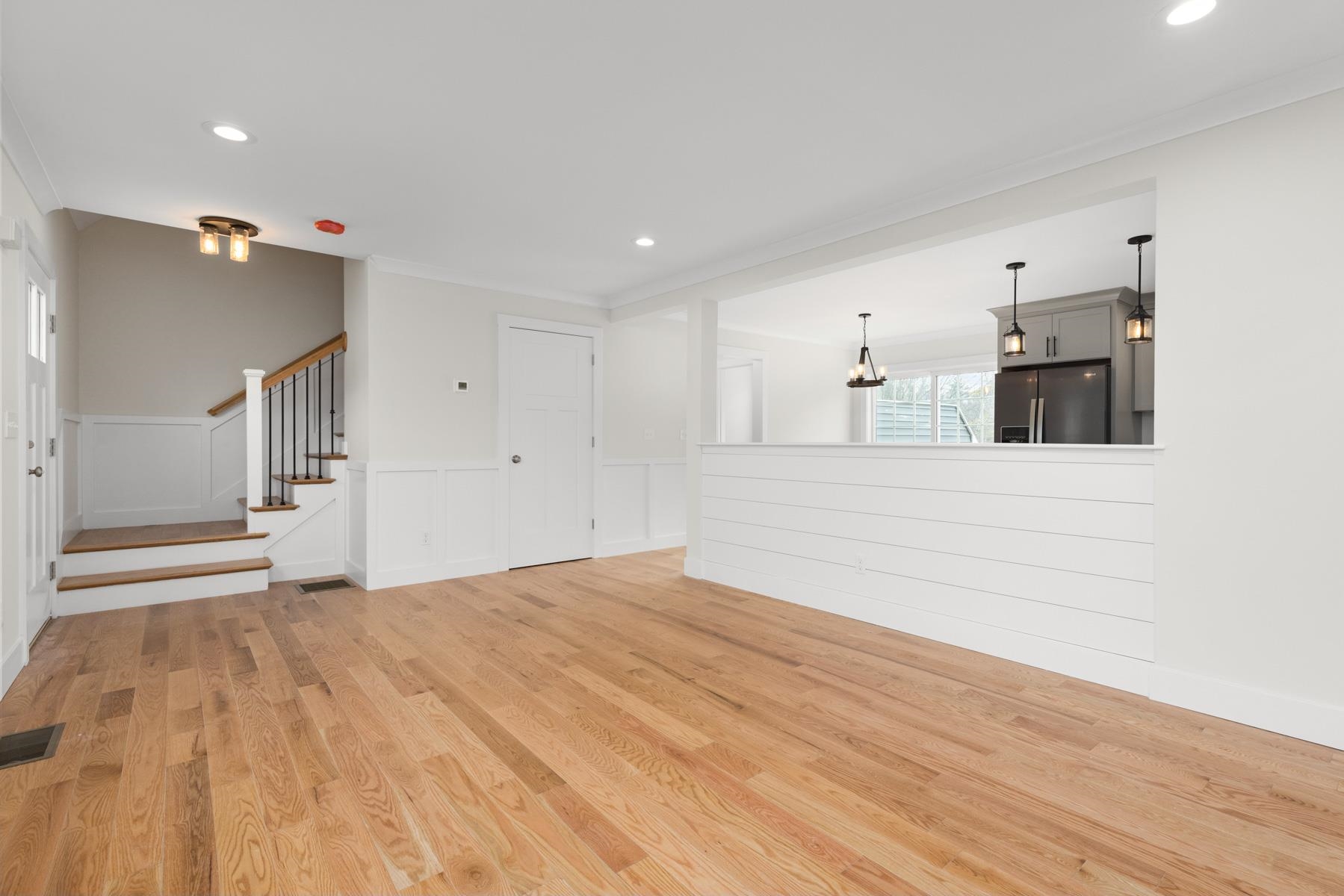 46 Lovell Road Stratham, NH 03885 - Photo 7 of 40