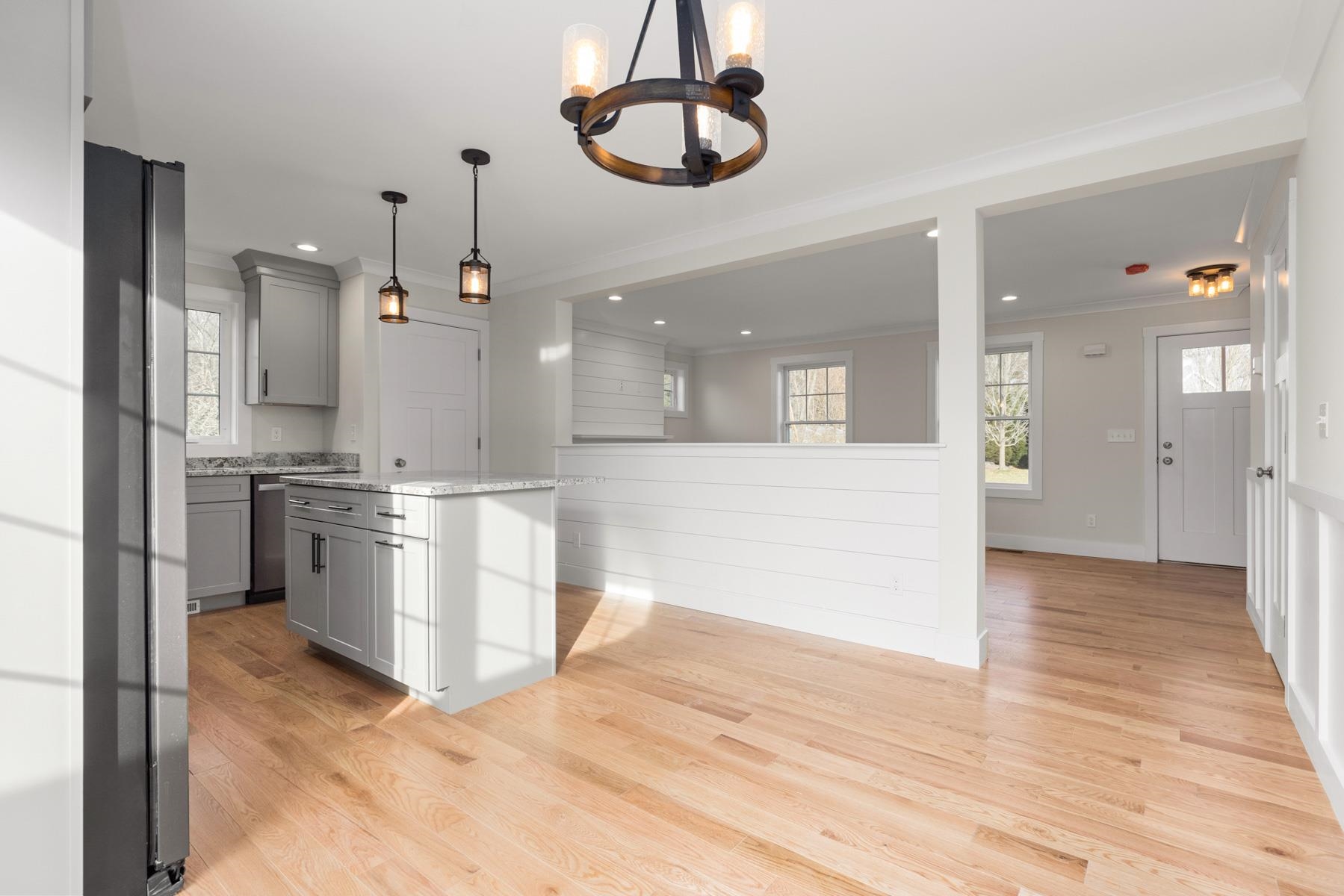 46 Lovell Road Stratham, NH 03885 - Photo 9 of 40
