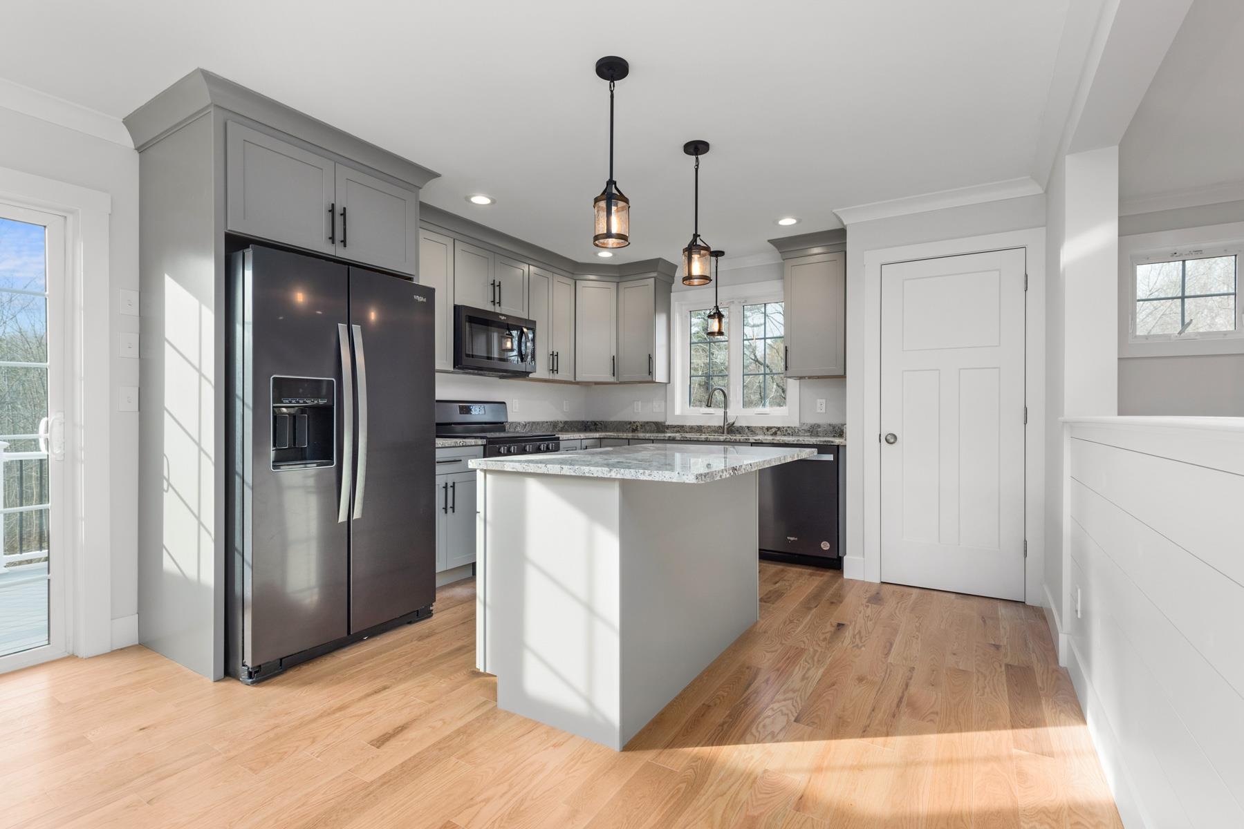 46 Lovell Road Stratham, NH 03885 - Photo 10 of 40