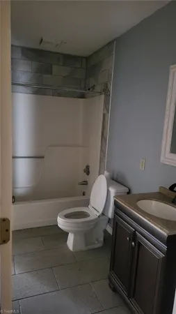 $1,100 | 4021 Whirlaway Court, Unit H, Clemmons, NC 27012