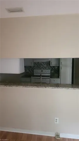 $1,100 | 4021 Whirlaway Court, Unit H, Clemmons, NC 27012