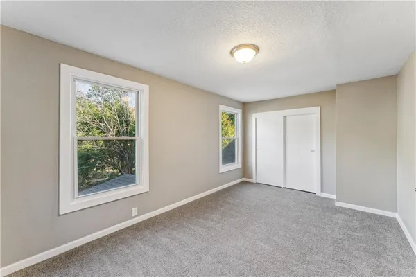 $119,999 | 2734 Park Avenue, Kansas City, MO 64109