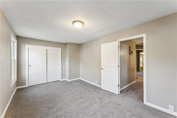 $119,999 | 2734 Park Avenue, Kansas City, MO 64109