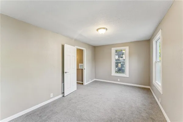 $119,999 | 2734 Park Avenue, Kansas City, MO 64109