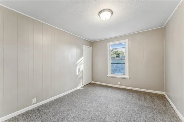 $119,999 | 2734 Park Avenue, Kansas City, MO 64109