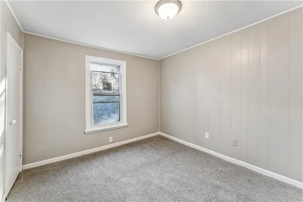 $119,999 | 2734 Park Avenue, Kansas City, MO 64109