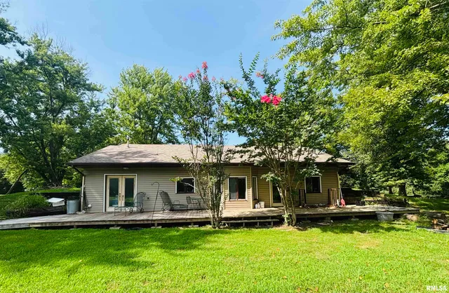 $160,000 | 64 Jimmy Lane, De Soto, IL 62924