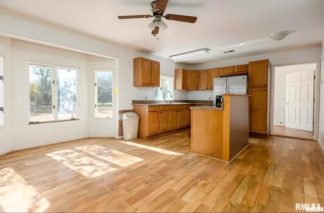 $160,000 | 64 Jimmy Lane, De Soto, IL 62924