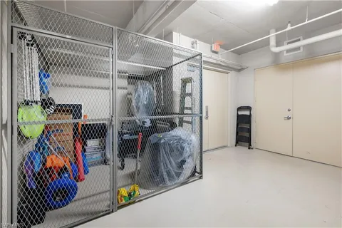 $4,400,000 | 1400 Gulf Shore Boulevard North, Unit 201, Naples, FL 34102