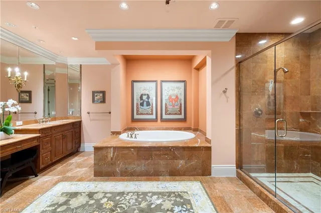 $4,750,000 | 1400 Gulf Shore Boulevard North, Unit 201, Naples, FL 34102