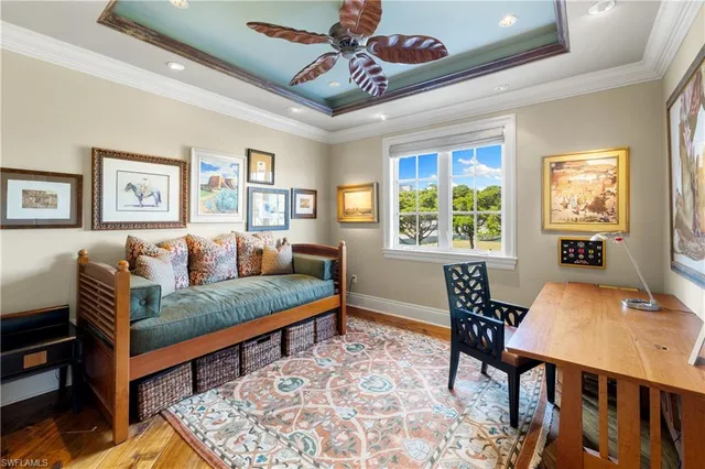 $4,750,000 | 1400 Gulf Shore Boulevard North, Unit 201, Naples, FL 34102