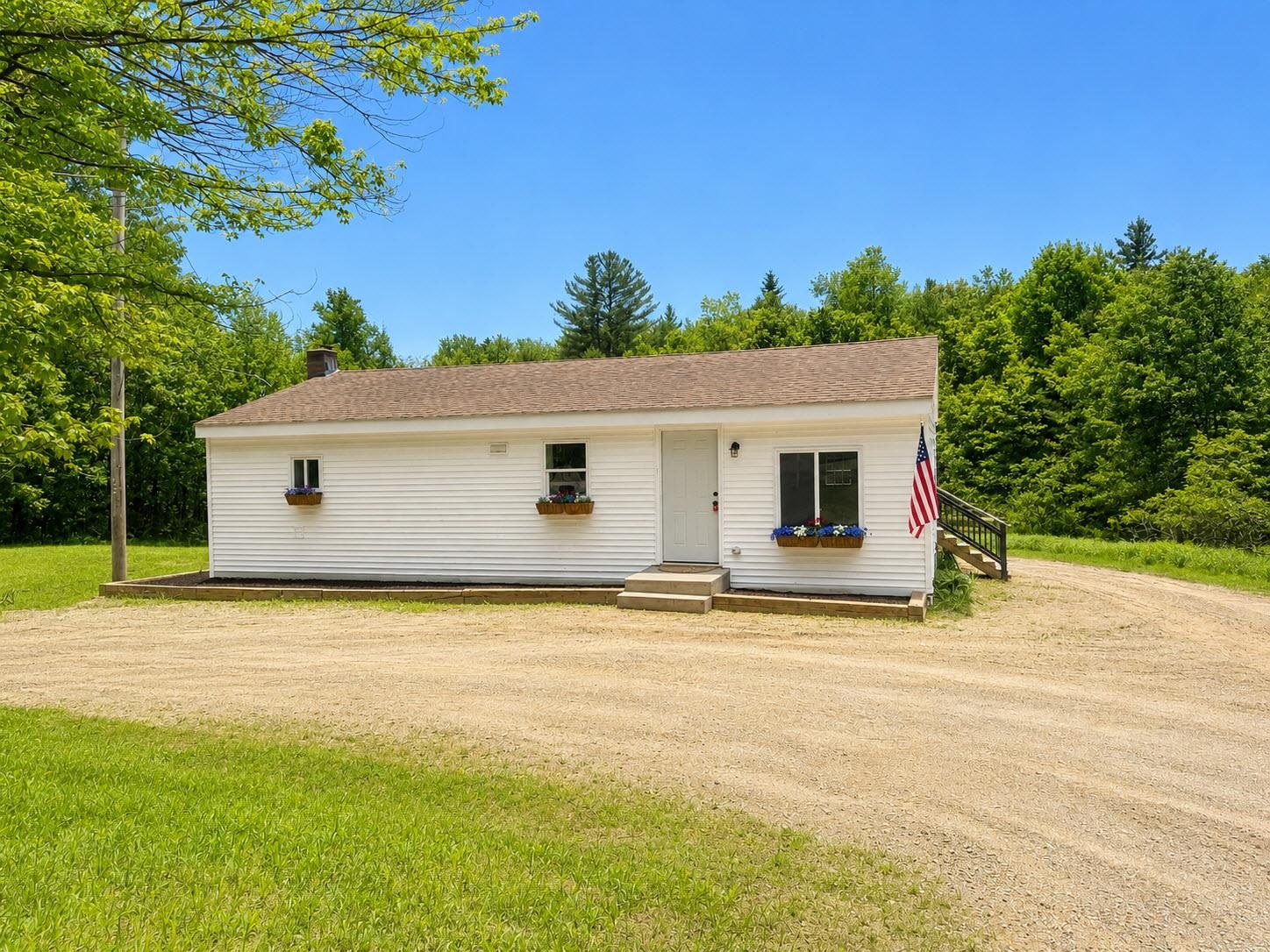 295 Gilsum Road Sullivan, NH 03445 - Photo 3 of 29