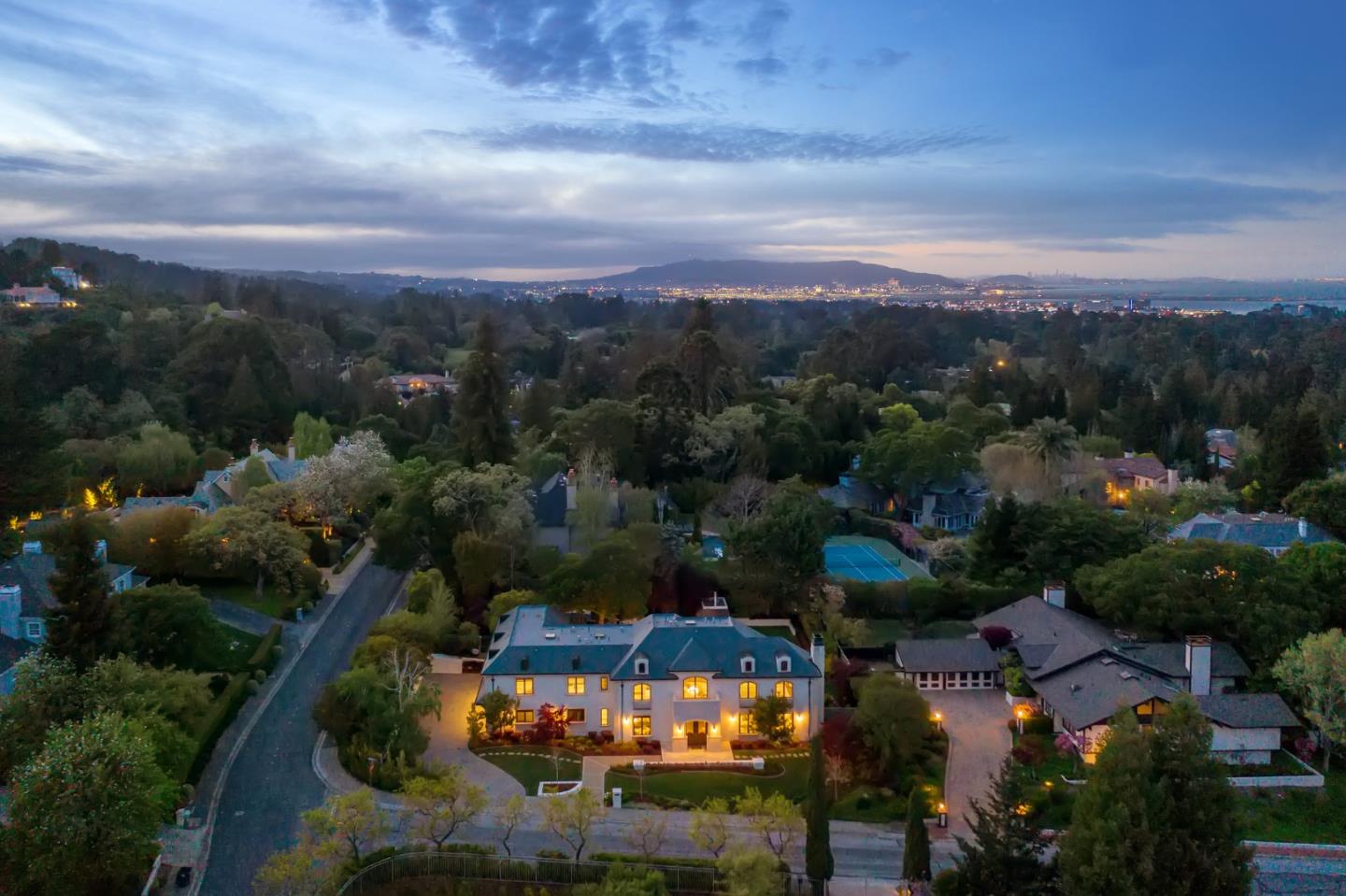 138 Stonepine Road Hillsborough, CA 94010 - Photo 111 of 119