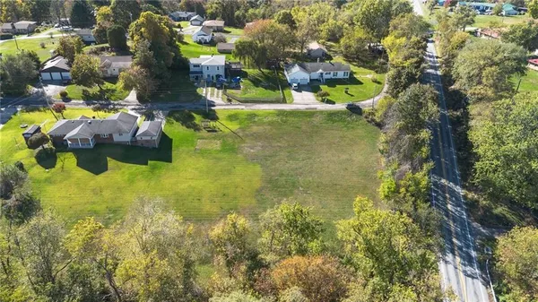 a view of a lake in a city