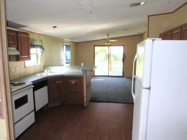 22 R L Graham Street Panacea, FL 32346 - Photo 9 of 18 Gallery Image 9