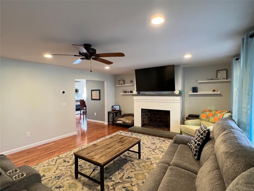 76 Seba Kent Road Pawtucket, RI 02861 - Photo 8 of 32 Gallery Image 8