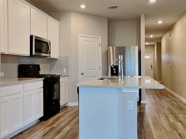 $1,949 | 11803 Copperstone Avenue, Manchaca, TX 78748