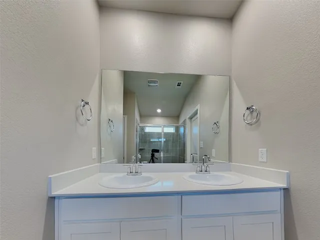 $1,949 | 11803 Copperstone Avenue, Manchaca, TX 78748