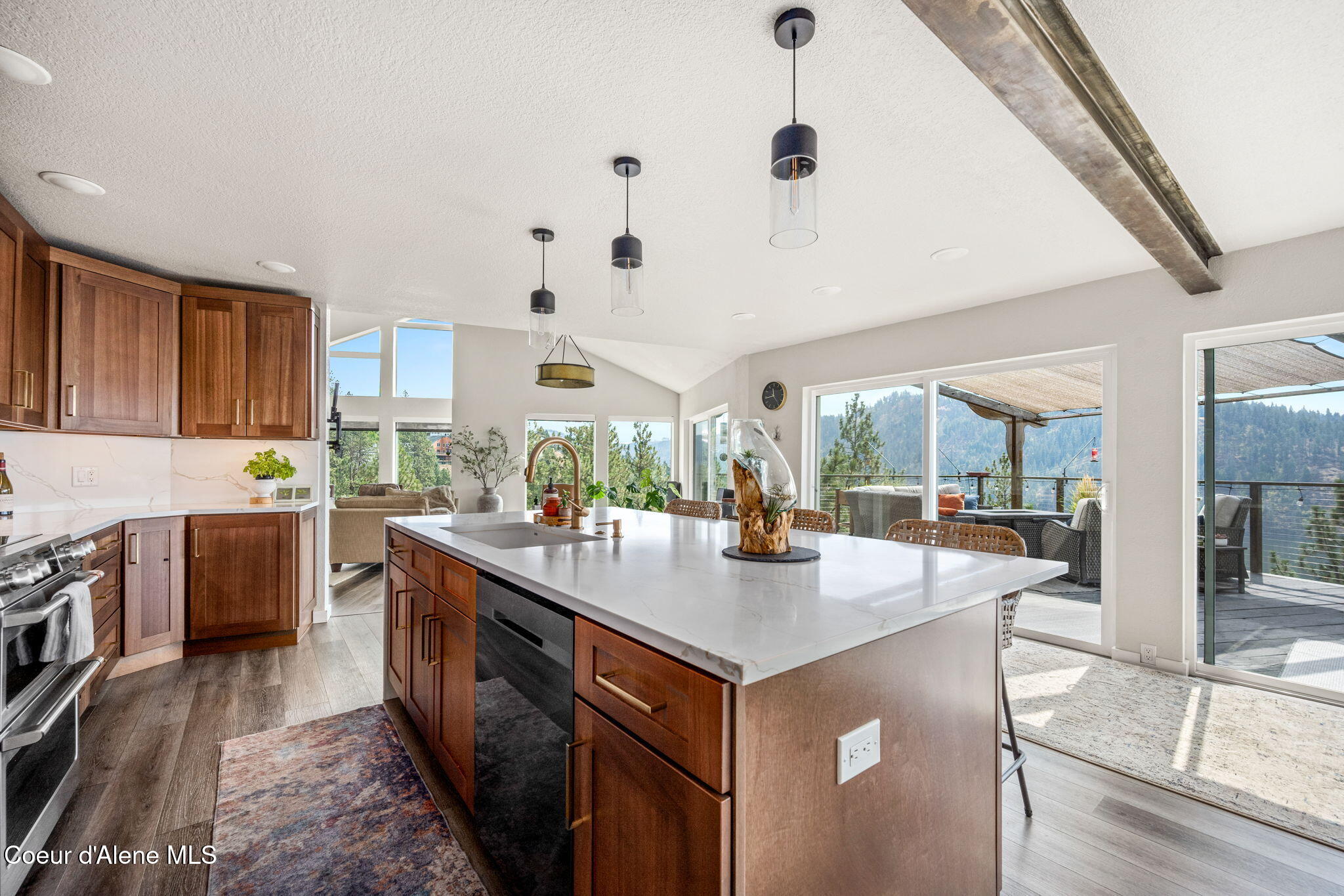 2920 East Fernan Hill Road Coeur D'Alene, ID 83814 - Photo 15 of 64 Kitchen