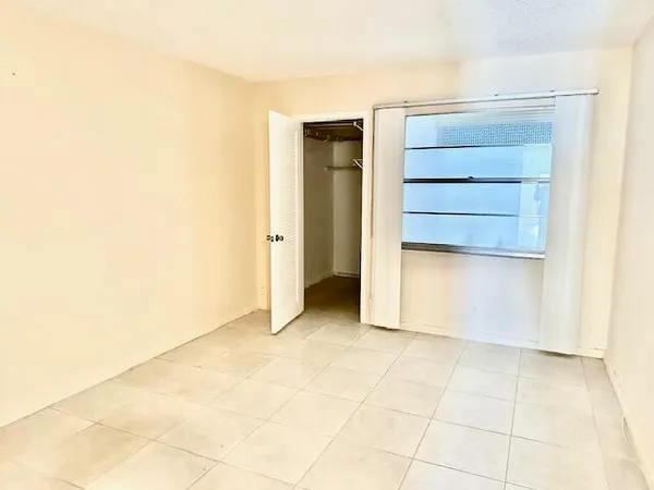 $1,550 | 3032 Hythe B, Boca Raton, FL 33434