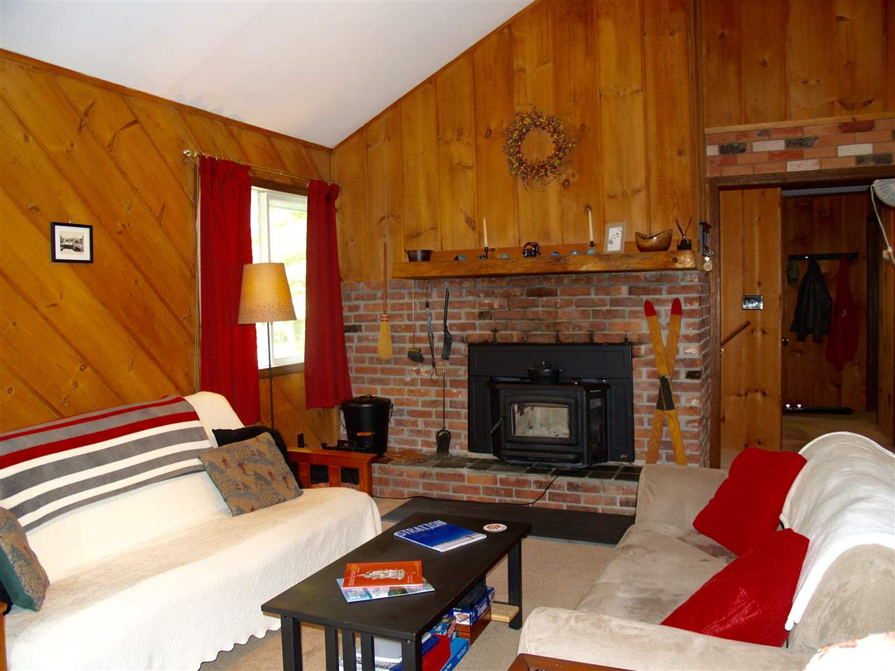 166 Cobble Ridge Road Londonderry, VT 05148 - Photo 9 of 34