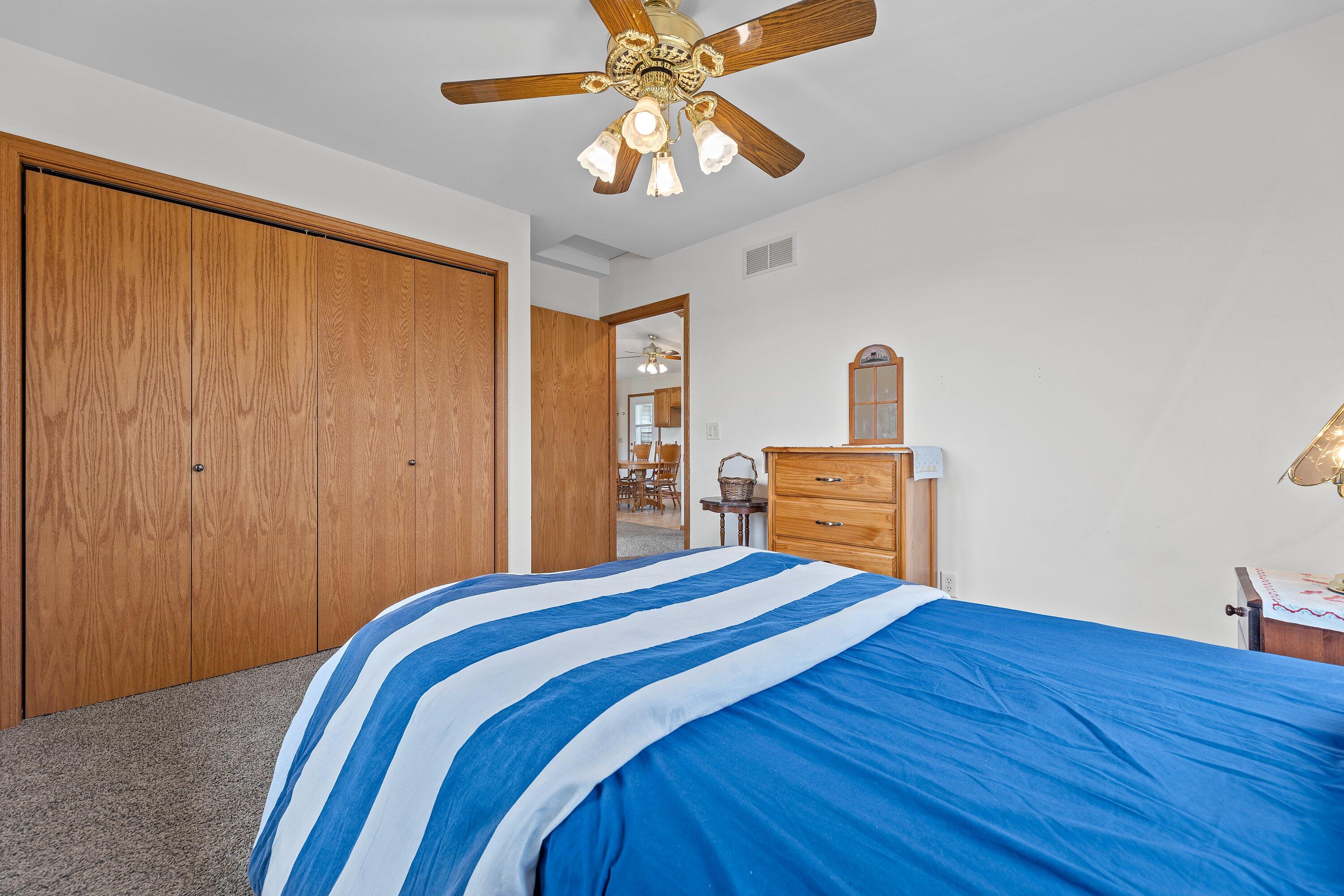 7293 Aurora Road West Bend, WI 53090 - Photo 35 of 95 walk-in closet