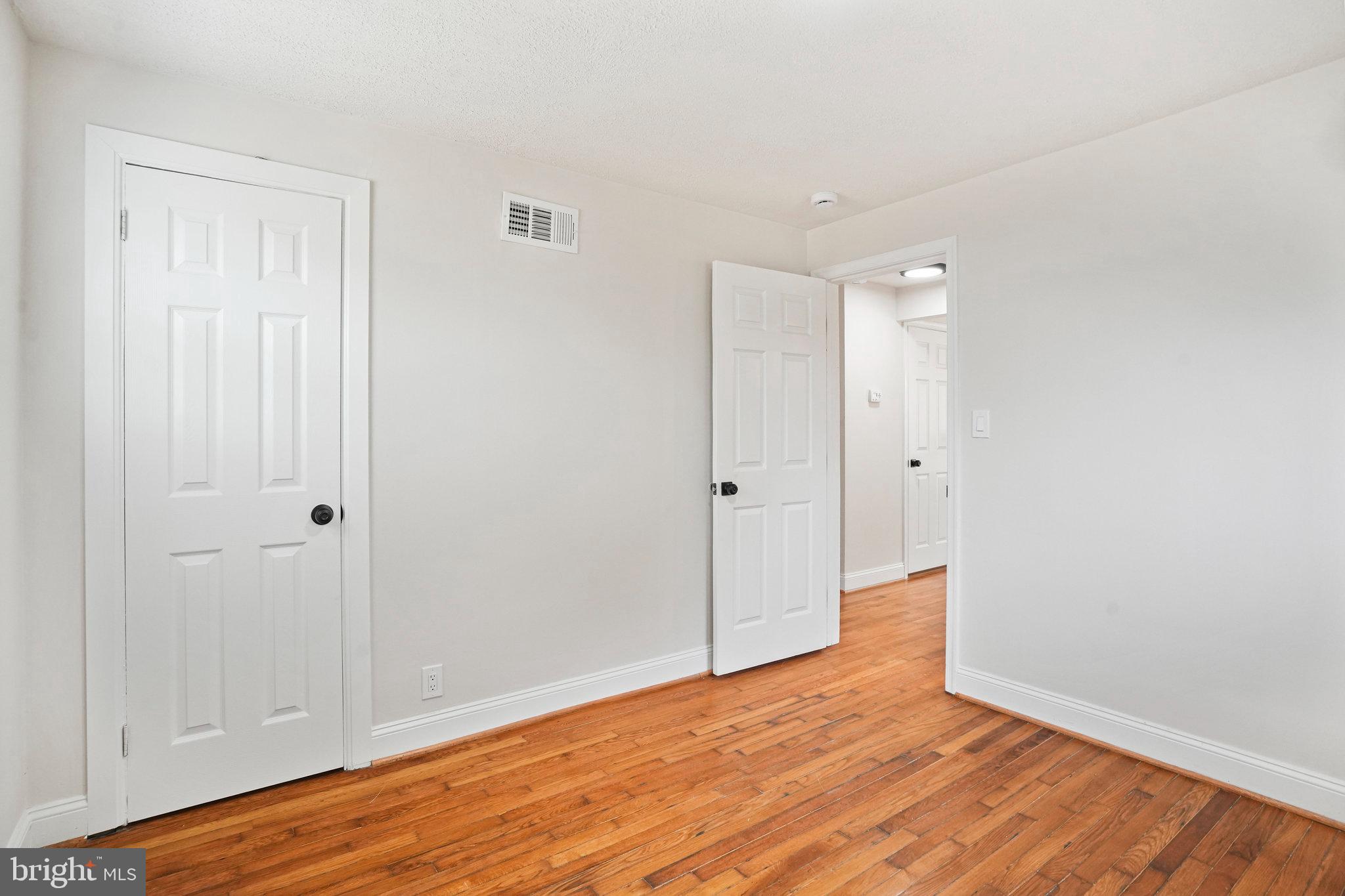 3706 Carey Street Silver Spring, MD 20902 - Photo 19 of 31 2nd bedroom