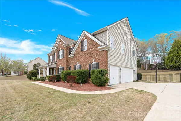 $779,990 | 604 Palmerston Lane, Waxhaw, NC 28173