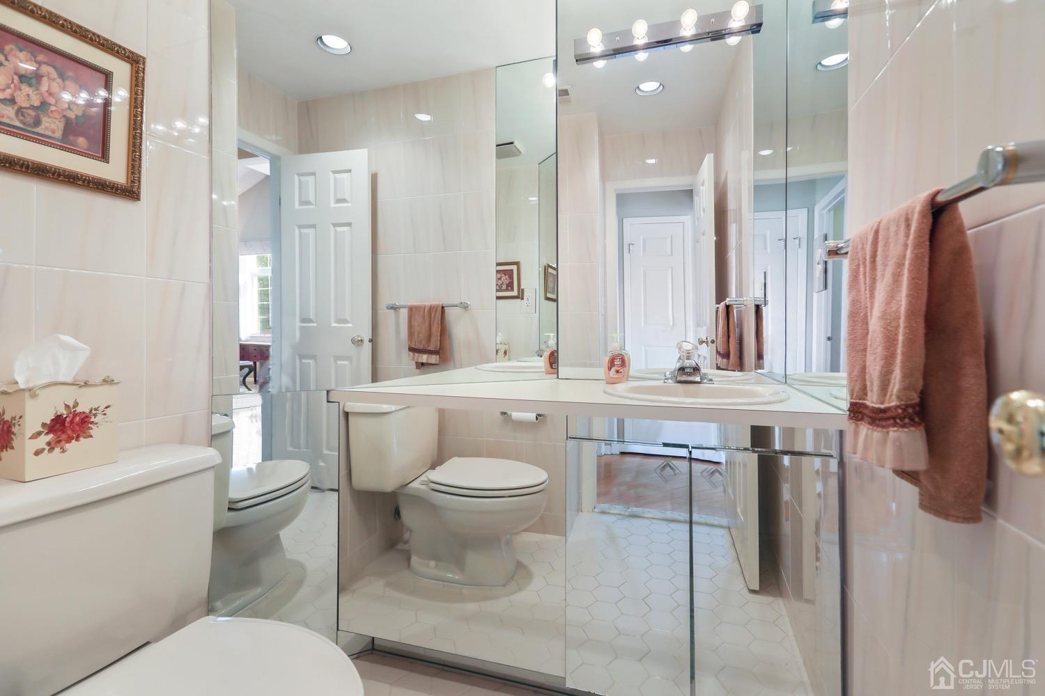 88C Winthrop Road, Unit D Monroe Township, NJ 08831 - Photo 21 of 29 Gallery Image 21