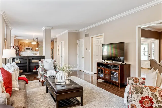 $619,000 | 16307 Autumn View Terrace Drive, Ellisville, MO 63011