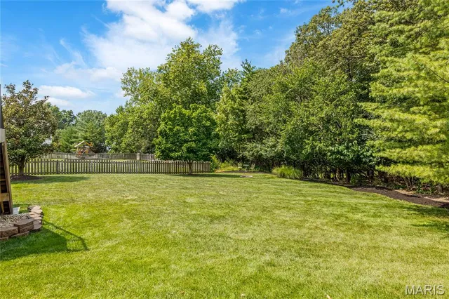 $619,000 | 16307 Autumn View Terrace Drive, Ellisville, MO 63011