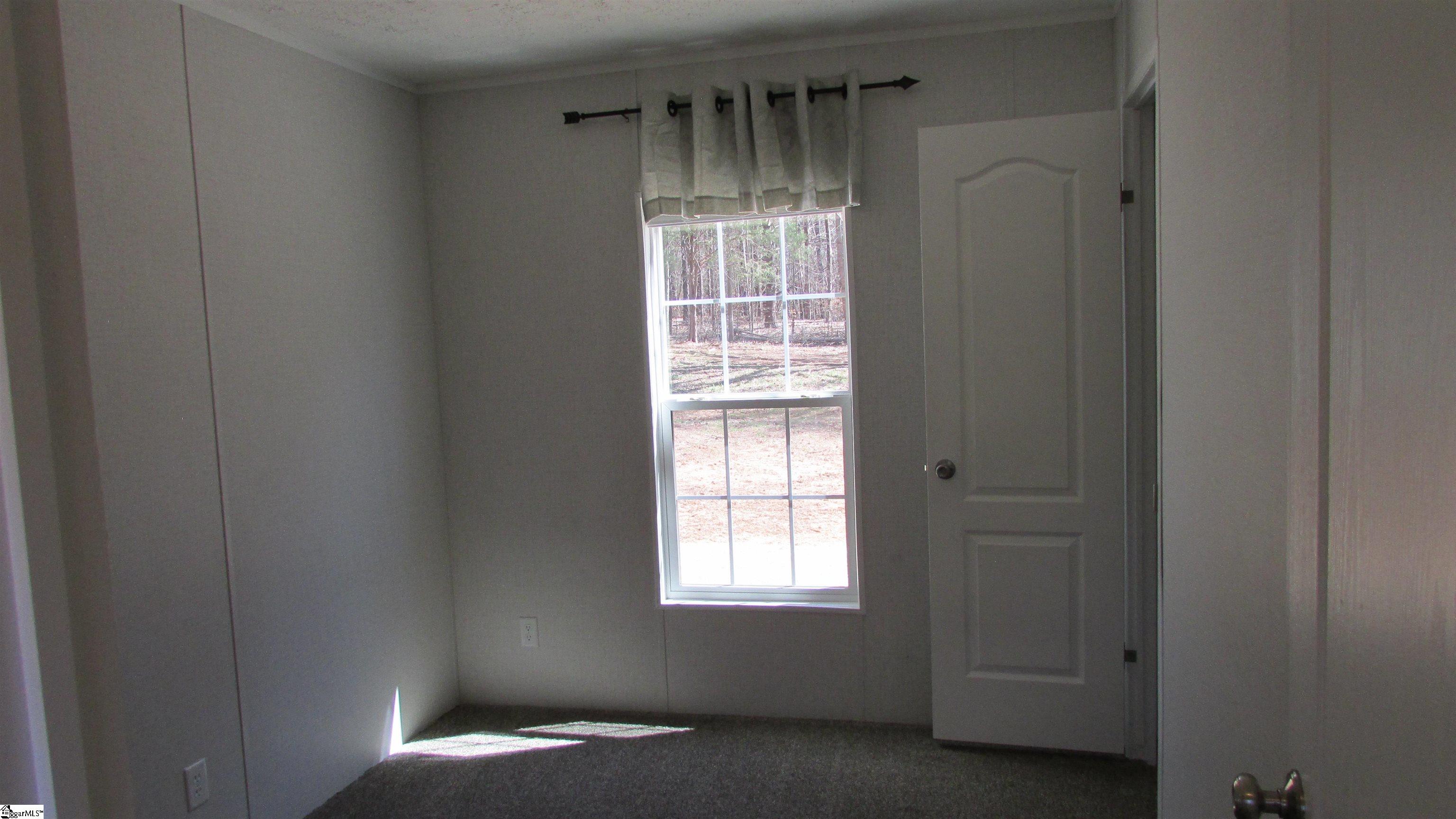 3236 State Rd S-30-309 Laurens, SC 29360 - Photo 12 of 20