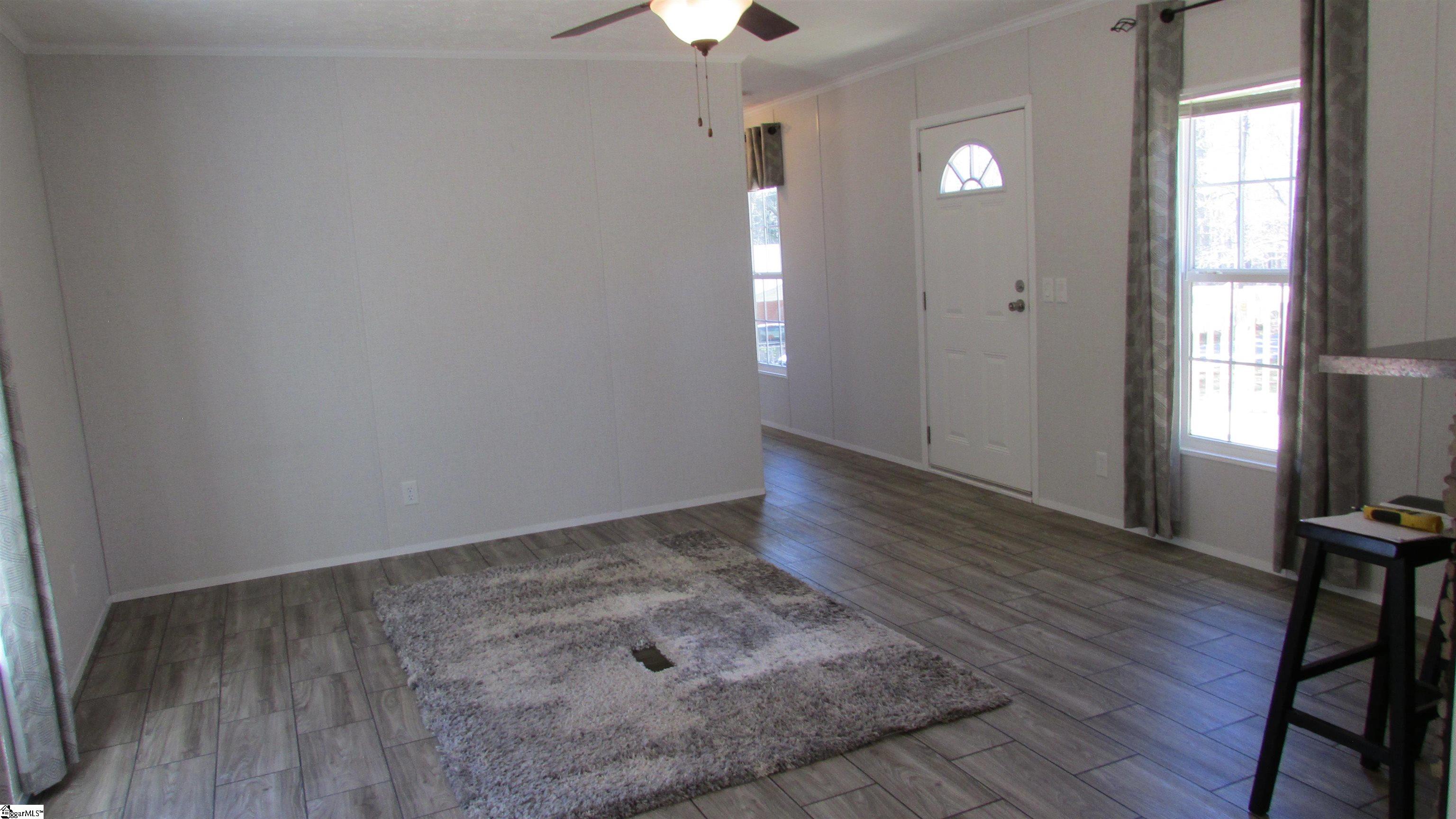 3236 State Rd S-30-309 Laurens, SC 29360 - Photo 3 of 20